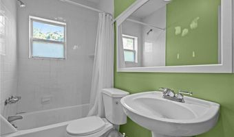 217 Bay View Ave, Cranston, RI 02905