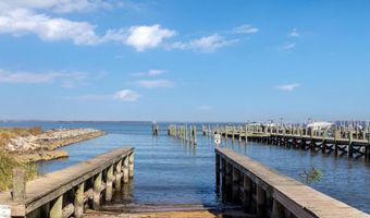 1 KENT Dr, Betterton, MD 21610