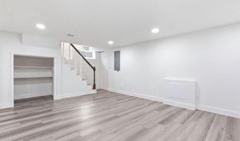 1230 HALL Ave, Abington, PA 19001