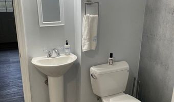 6 Myers Ln, Billerica, MA 01862