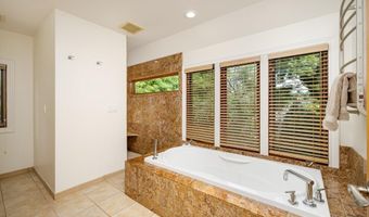 2135 Tuomy Rd, Ann Arbor, MI 48104