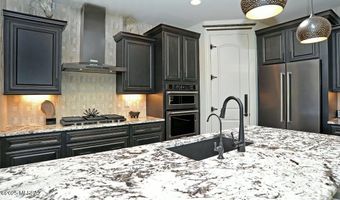 7028 Kanab Creek Trl, Marana, AZ 85658