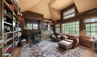 25733 River Dr, Franklin, MI 48025
