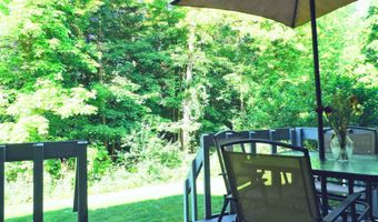 707 Timber Ln 707, Canton, CT 06019