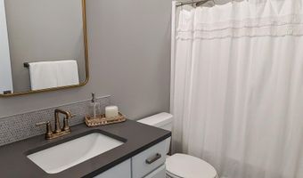 731 E Lexington, Andover, KS 67002