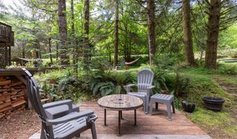 9956 BEACH Dr, Birkenfeld, OR 97016