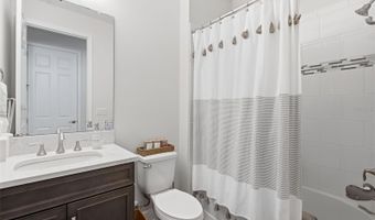 5604 WAYFARER Ave, Apollo Beach, FL 33572