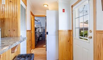 63 East Dr, East Providence, RI 02916