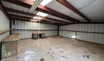 208 S White Oaks Ave, Capitan, NM 88316