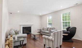 10122 Cameron Ridge Dr, Ashland, VA 23005