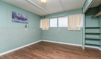 418 Lihi St, Kahului, HI 96732