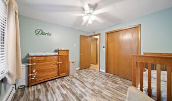 101 Horace Greeley Rd, Amherst, NH 03031