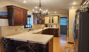 540 Fairlane Dr, Alma, MI 48801