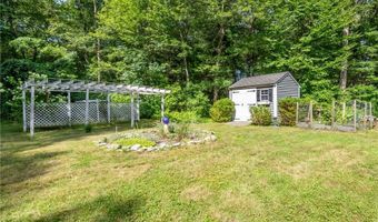 5605 Flat River Rd, Coventry, RI 02827