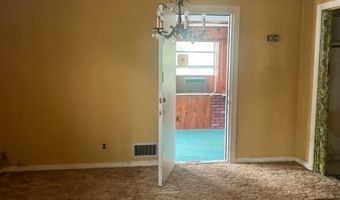 18 Shelley Ct, Bergenfield, NJ 07621