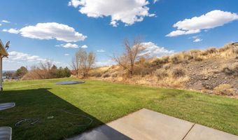 3870 W MOUNTAINTOP Cir, Cedar Hills, UT 84062