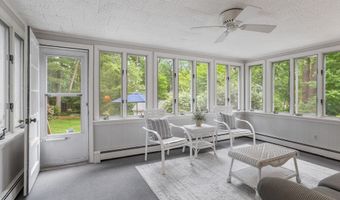15 Thoreau Rd, Acton, MA 01720