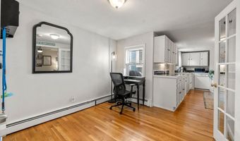 528 E 3rd St A, Boston, MA 02127