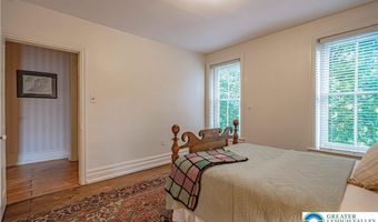 407 N 8th St, Allentown, PA 18102