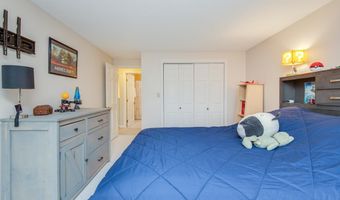 37 Standish Way, Amherst, NH 03031