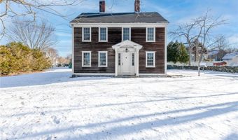 1382 Hope St, Bristol, RI 02809