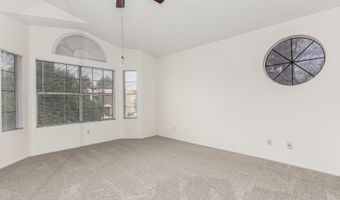 2875 W HIGHLAND St 1213, Chandler, AZ 85224
