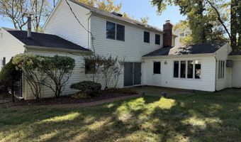 103 Idlebrook Ln, Aberdeen, NJ 07747