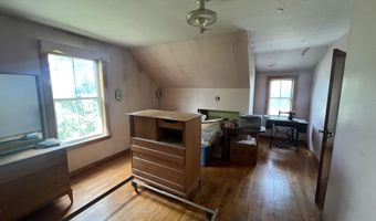 66 Spruce St, Berlin, NH 03570