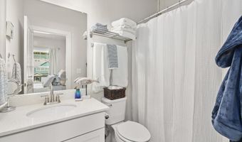 24596 WATEROAK Pl, Aldie, VA 20105