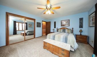 48224 266th St, Brandon, SD 57005