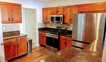 14 ELCO Ct, Bayonne, NJ 07002