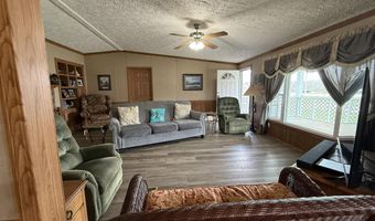 1978 Oloff Smith Rd, Allardt, TN 38504