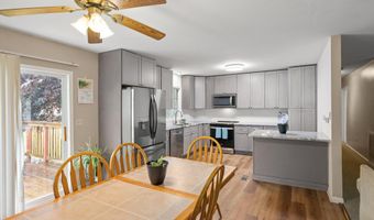 4 THATCHER St, Frankford, DE 19945