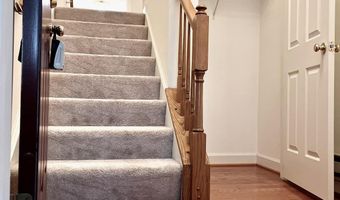 5605 HARRINGTON FALLS Ln F, Alexandria, VA 22312