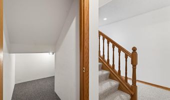 15062 Crane St NW, Andover, MN 55304