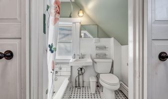 346 Lincoln St, Bangor, ME 04401