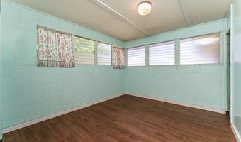 418 Lihi St, Kahului, HI 96732