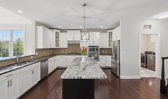 1840 Tapadera Dr, Ann Arbor, MI 48103