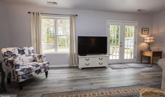 105 MATTHEW Ct, Dover, DE 19904