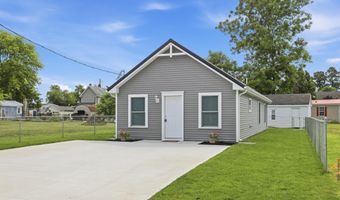16 S RAILROAD Ave, Greenwood, DE 19950