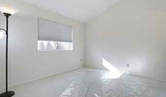 5715 Baltimore Dr 9, La Mesa, CA 91942