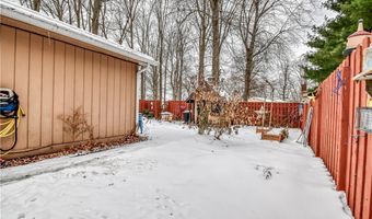 3401 Shomo Dr, Ashtabula, OH 44004