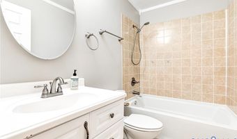 12025 Sunset Dr, Ashland, VA 23005