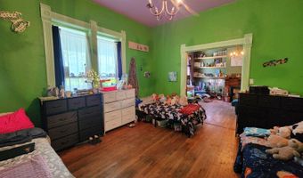210 W Locust, Anthony, KS 67003
