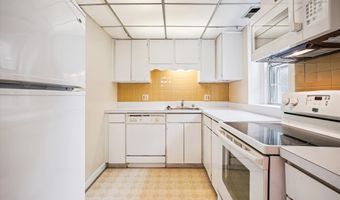 4906 29TH Rd S B2, Arlington, VA 22206