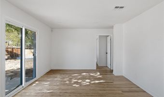 21225 Lone Eagle, Apple Valley, CA 92308