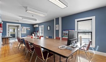 2 Bangor St, Augusta, ME 04330
