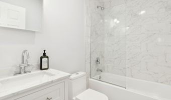 1220 E Rockwell St, Arlington Heights, IL 60005