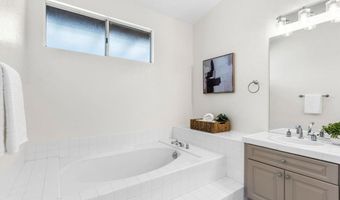 1337 Oak View Way, Escondido, CA 92029