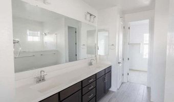 833 W PARK Ave, Chandler, AZ 85225